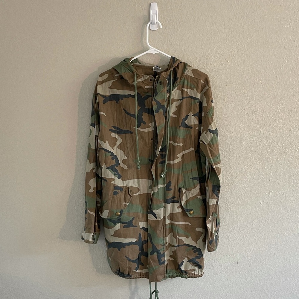 Windsor camouflage long hooded coat